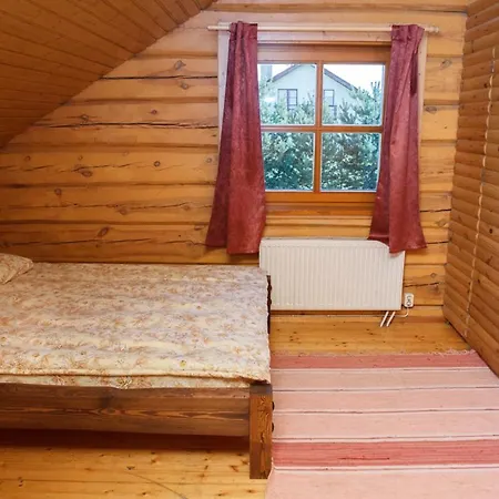 Semesterbostad Askari Puhkemaja *